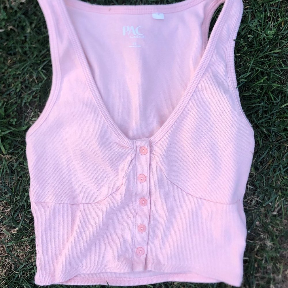 Light Pink/Peach Colored Button Up Tanktop - Pacsun - In Great Condition - XS